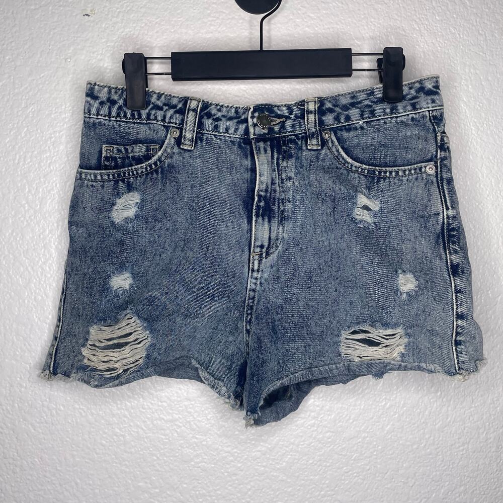 Denim Co. Womens Short Size 4 Acid Wash Distressed Cut Off Denim Blue Jean